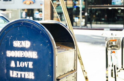 literary agent response times, how long does a literary agent take to respond, does a long wait mean rejection